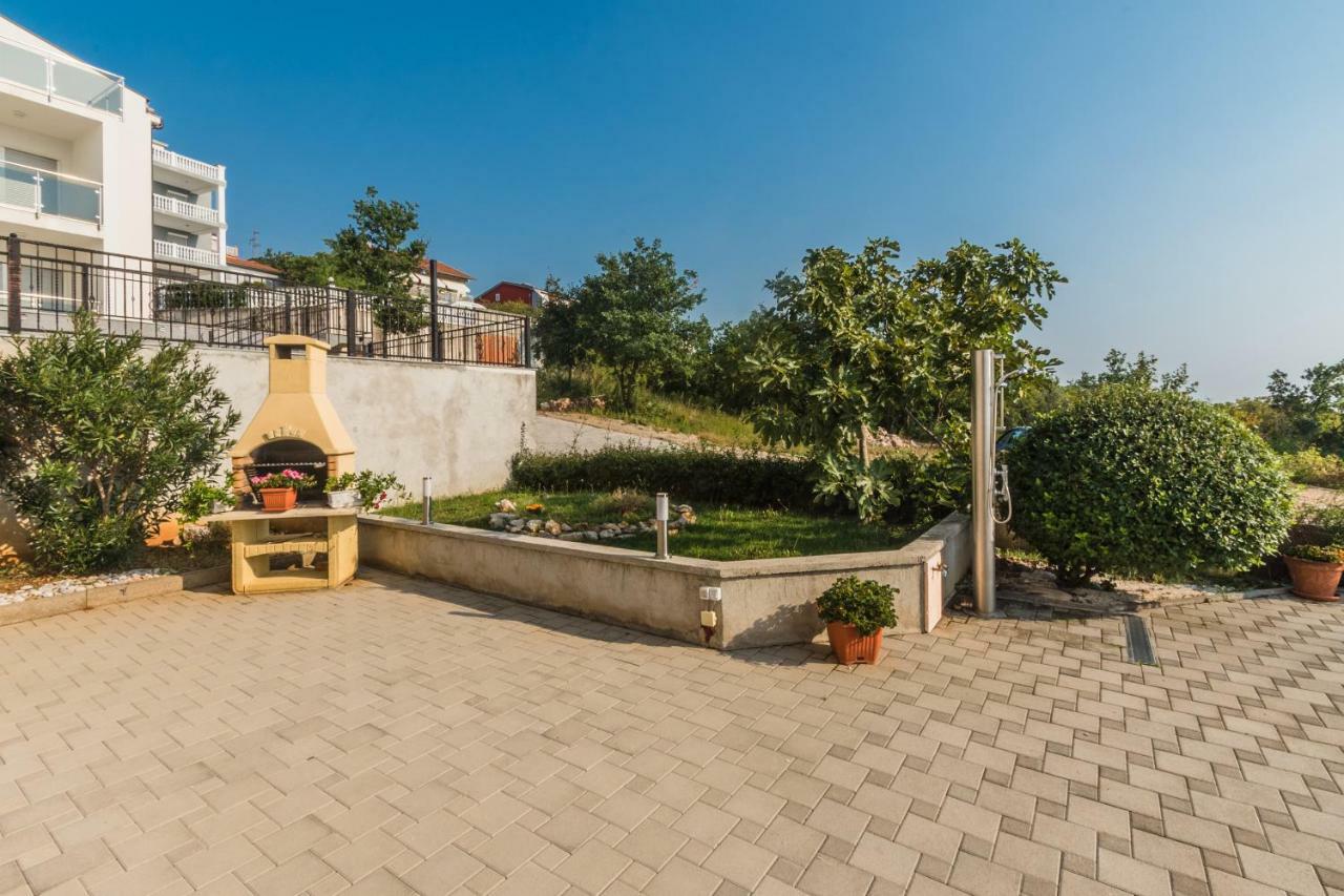 Apartman Klara Crikvenica Exterior foto